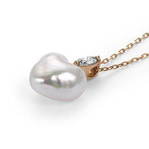 ハート型真珠とメレダイヤモンドのペンダント Marion